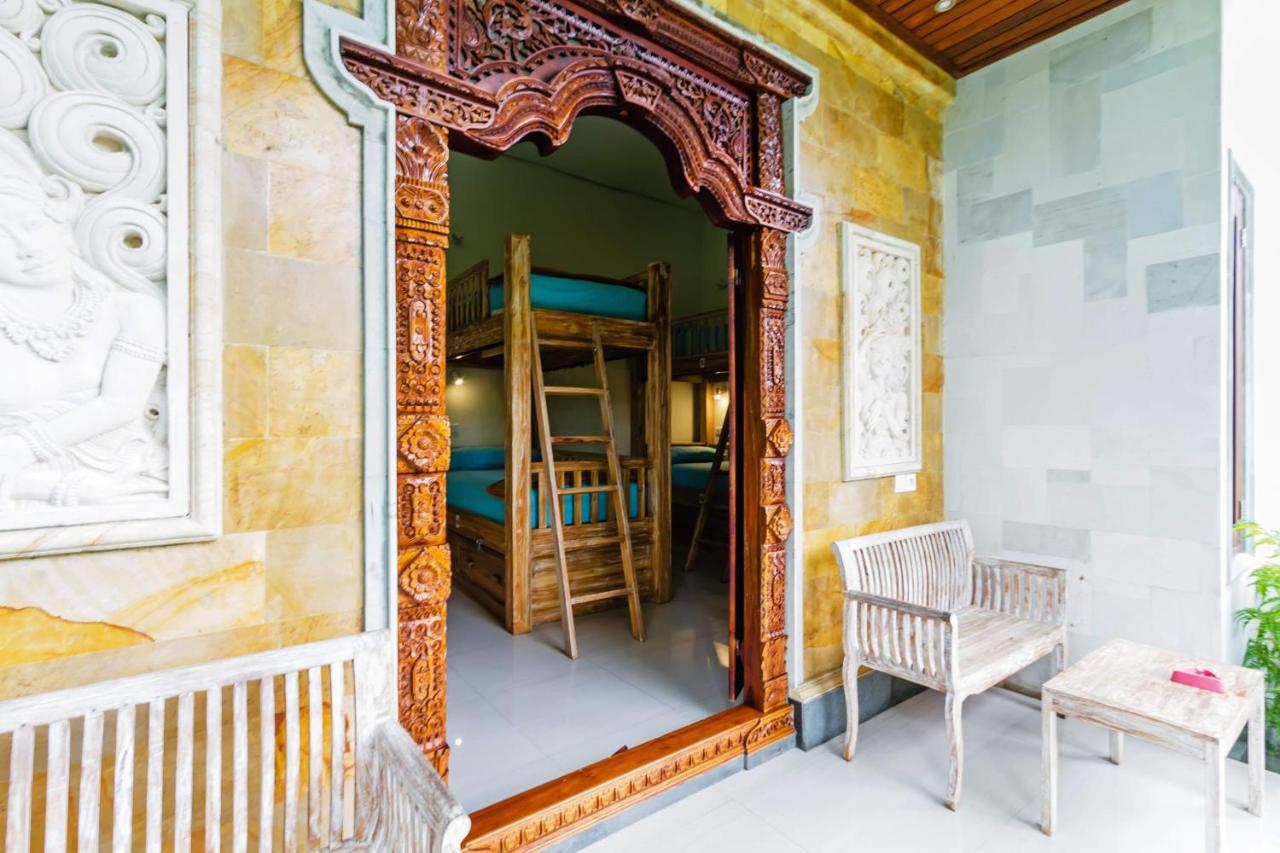 Lembongan Hostel Nusa Lembongan Exteriér fotografie